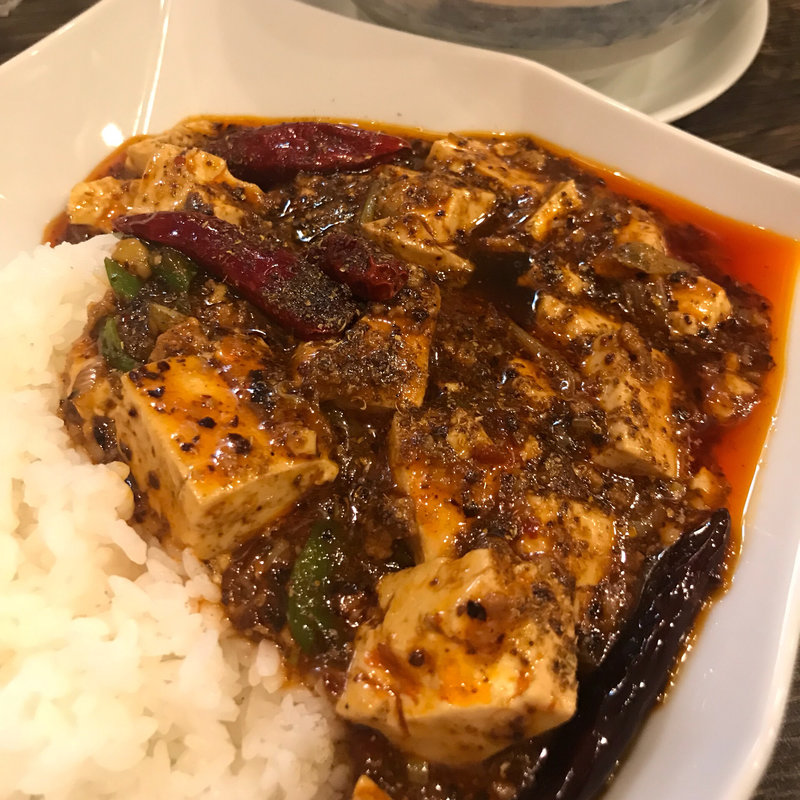 麻婆豆腐かけごはんと一口坦々麺セット(雲林坊 秋葉原店)