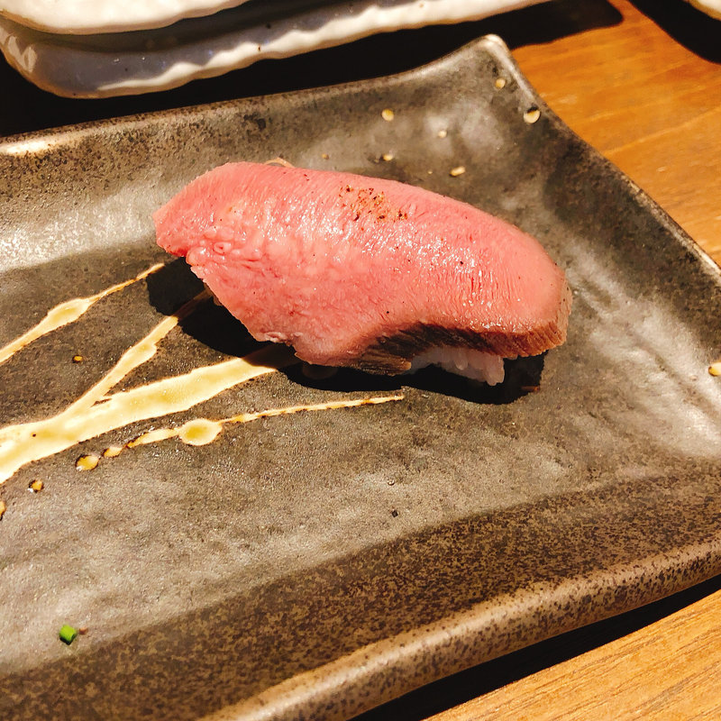 タン(肉寿司 神楽坂毘沙門店 （【旧店名】肉学肉寿司）)