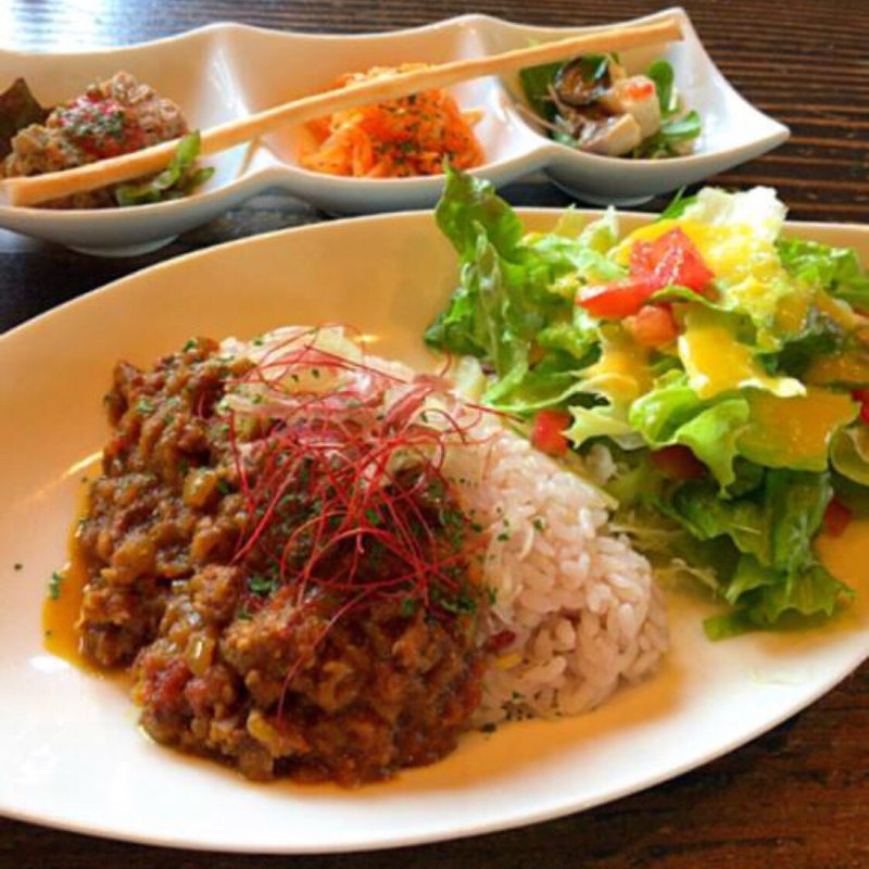 薬膳カレー(カフェ サルーテ )