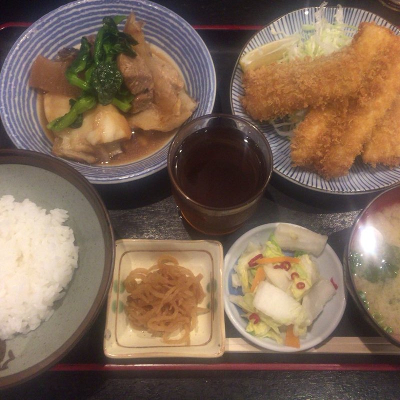 穴子フライ+煮魚(魚と肴 わぶ)