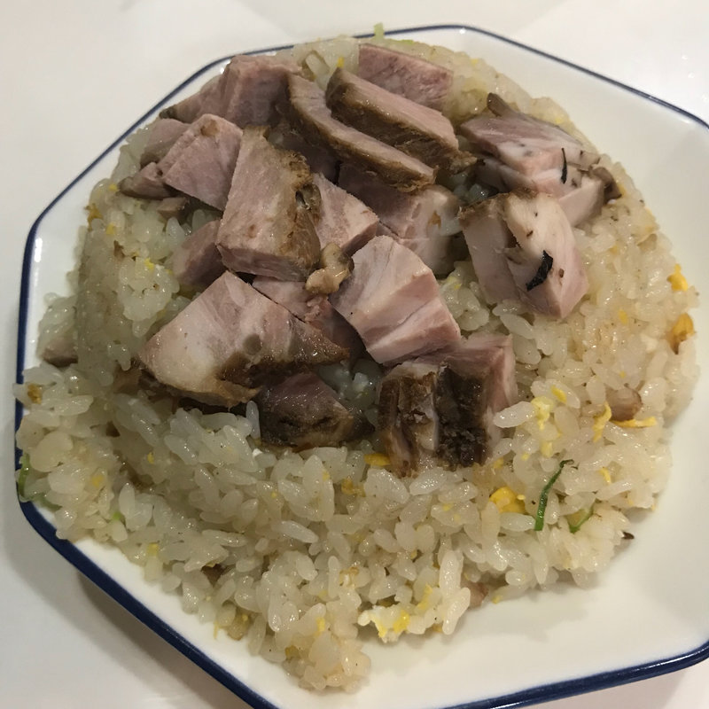 肉入りチャーハン ライス大盛(栃尾)