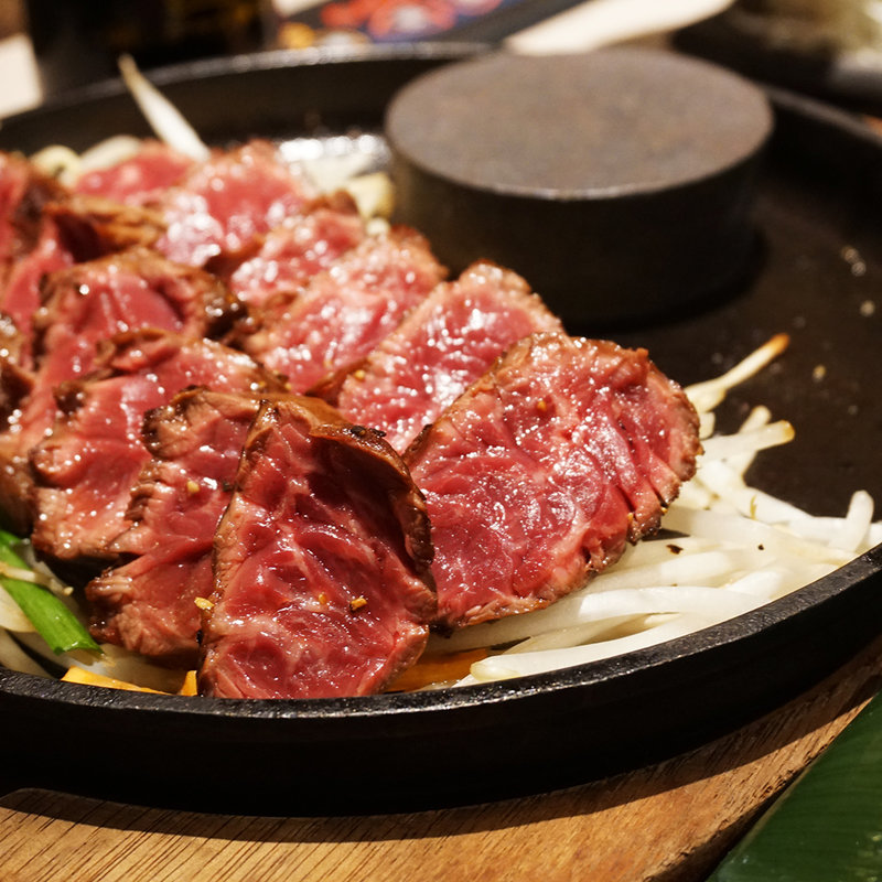 サガリステーキ(もつ鍋 天神ホルモン)