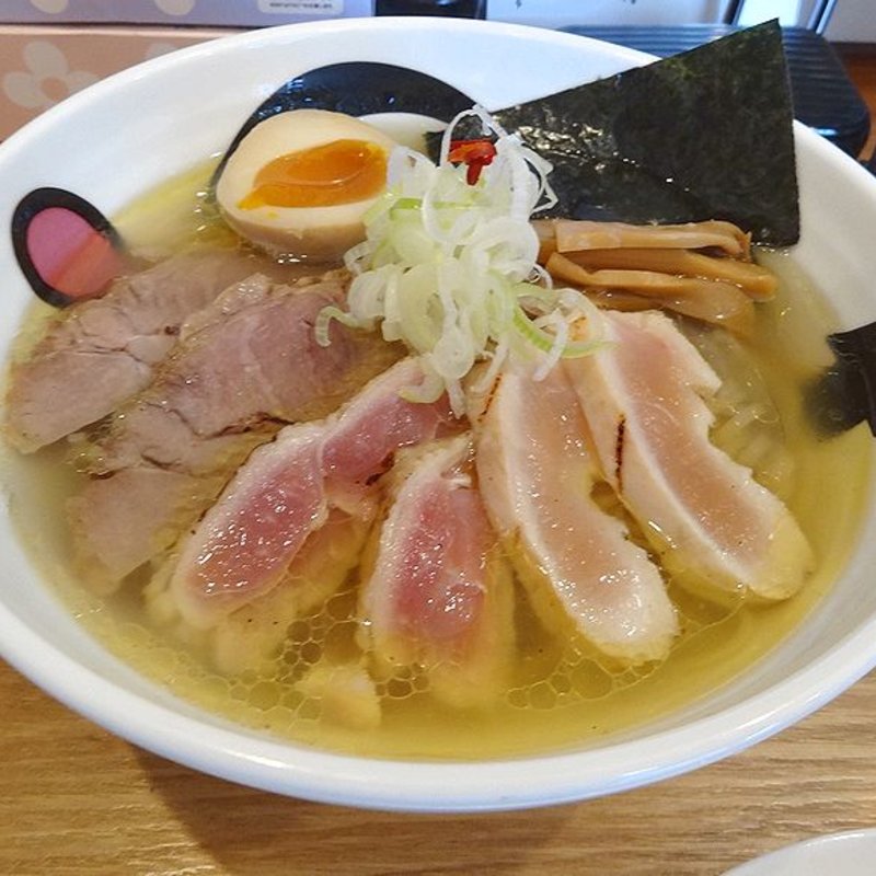 地鶏と蛤の塩そば(小麦蕎麦処 四天王寺 五常)