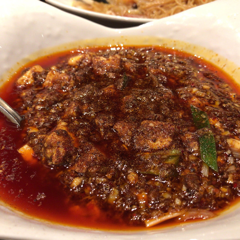 本場四川の激辛マーボー豆腐 中皿 ( 中辛 )(四川料理　天華 )