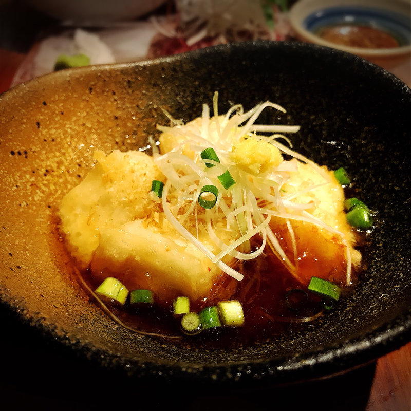 地豆豆腐の揚げ出し(沖縄酒場みんさぁ)