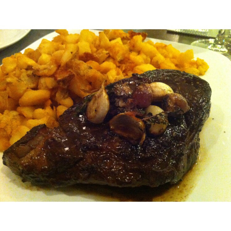 熟成アンガスビーフのステーキ（1,000kg）(Stockton Place)