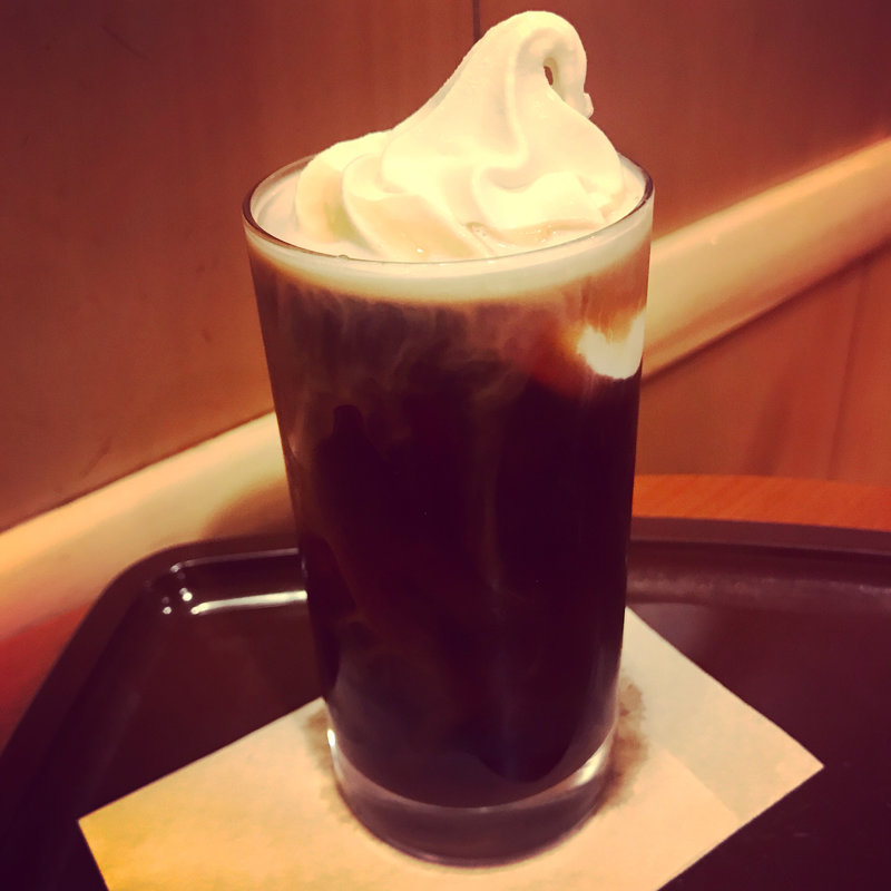コーヒーフロート(カフェ・ベローチェ 綾瀬店)