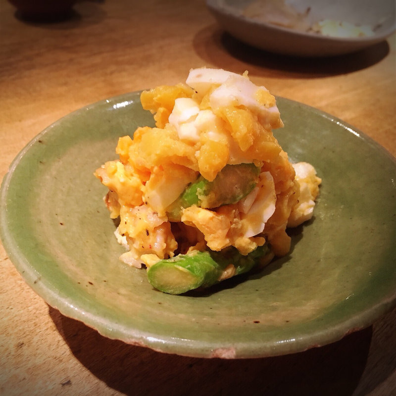 焼き海老とアスパラのポテトサラダ(おわん 池尻本店)