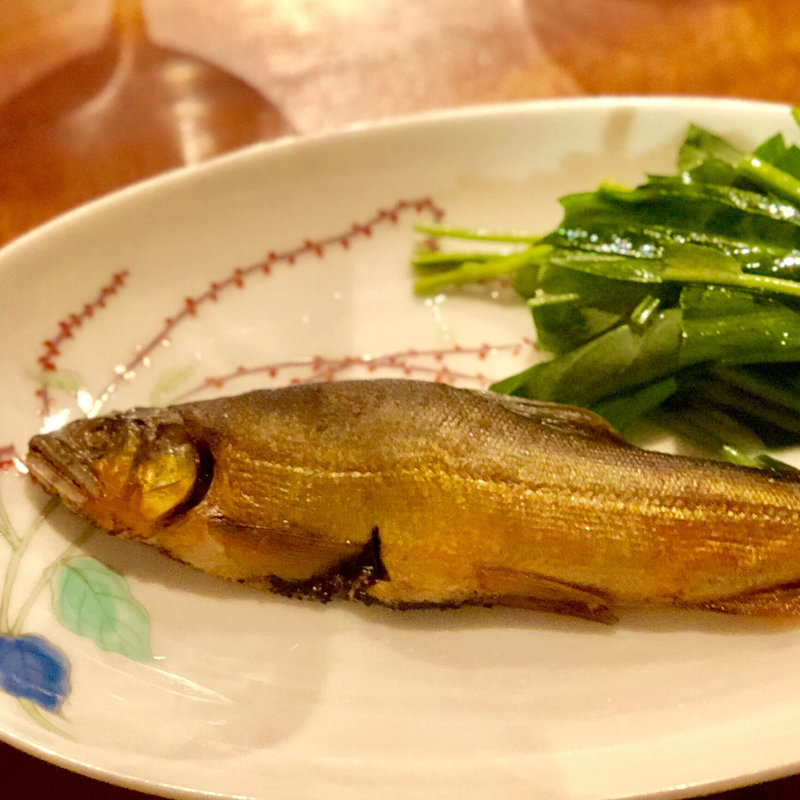 小鮎のコンフィ(コノ花まひろ )