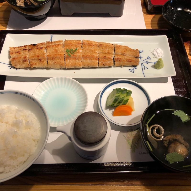 白焼き膳(うなぎ処 山道)