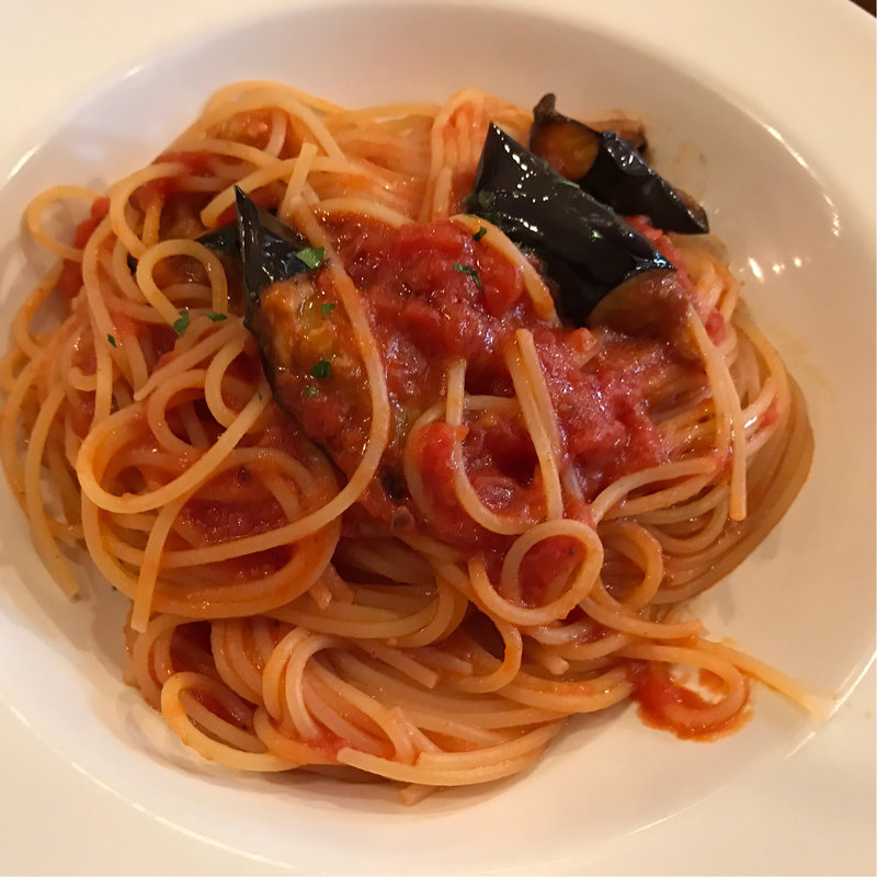 茄子のアラビアータ(ロ・スパッツィオ)