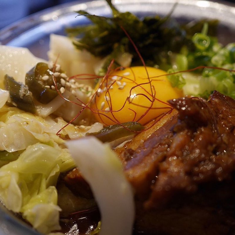 自家製チャーシューの春混ぜUDON(釜揚げうどん 鈴庵 )