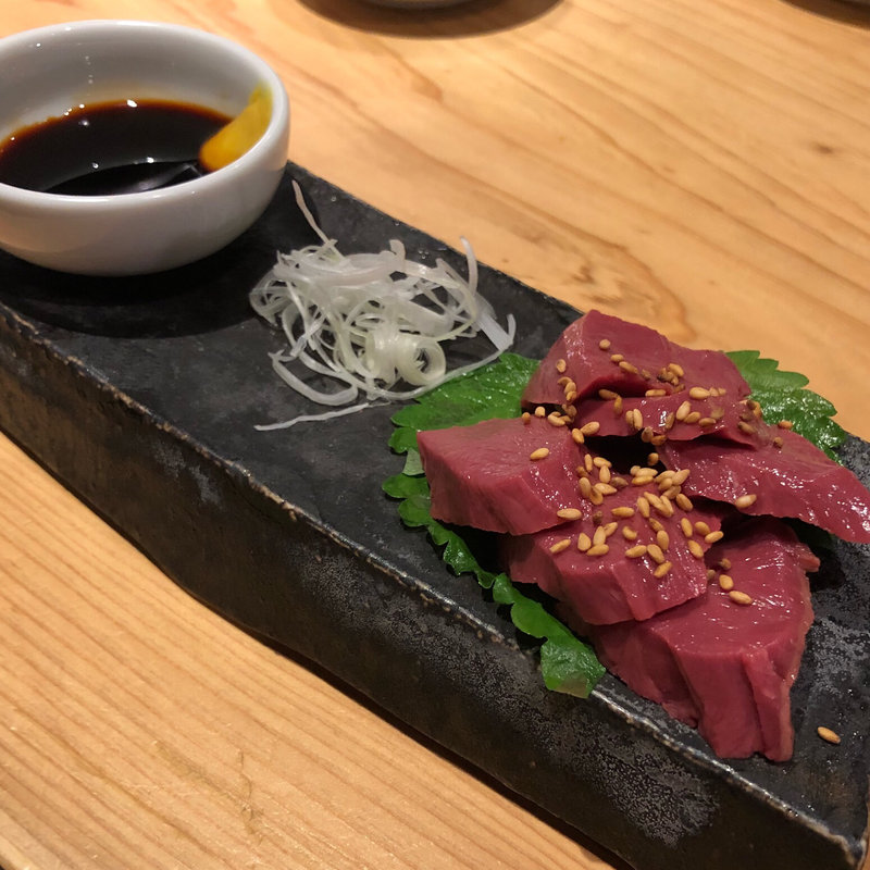 ハツ刺し(焼肉ホルモンブンゴ 堺東店)