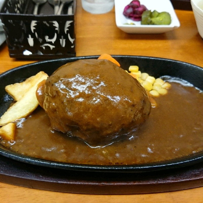 ハンバーグランチ（デミグラスソース）(ハンバーグレストランまつもと)