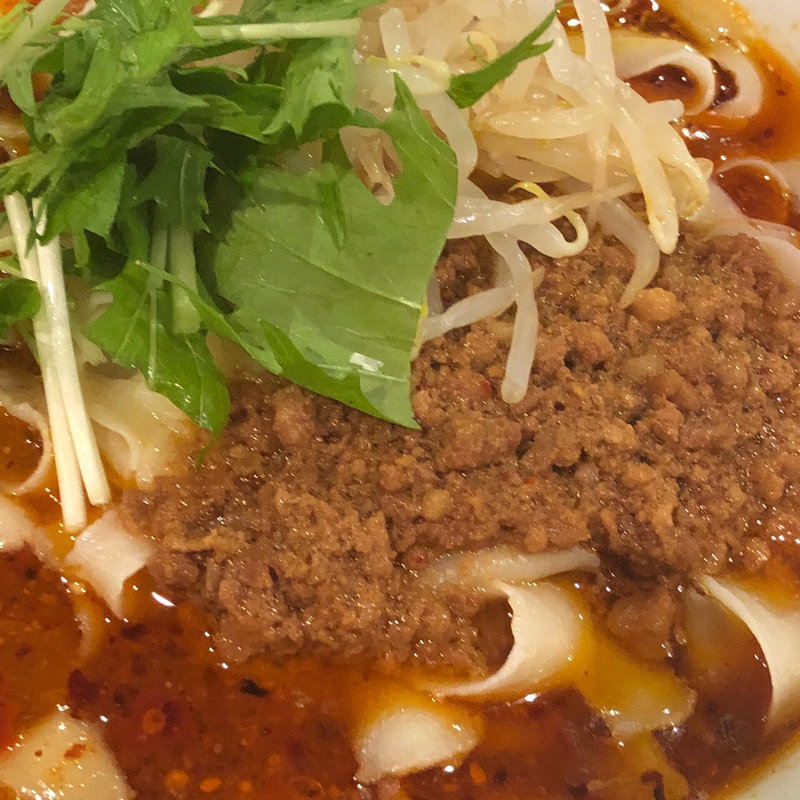 元祖麻辣刀削麺(本格 中華料理 陳家私菜 赤坂1号店)