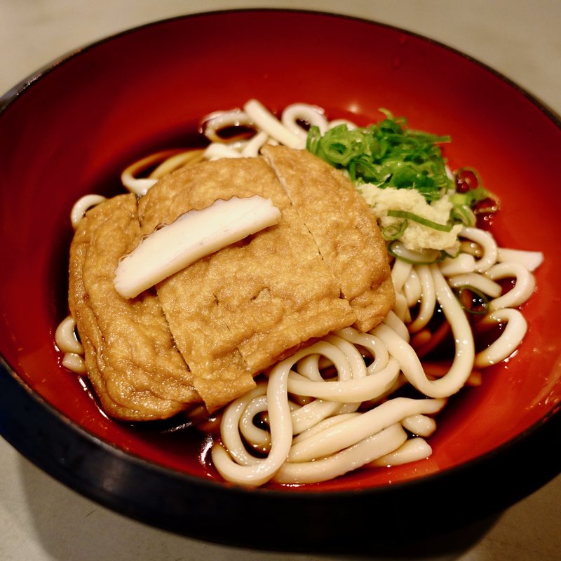 冷やしきつねうどん(うさみ亭マツバヤ （うさみていまつばや 松葉家）)