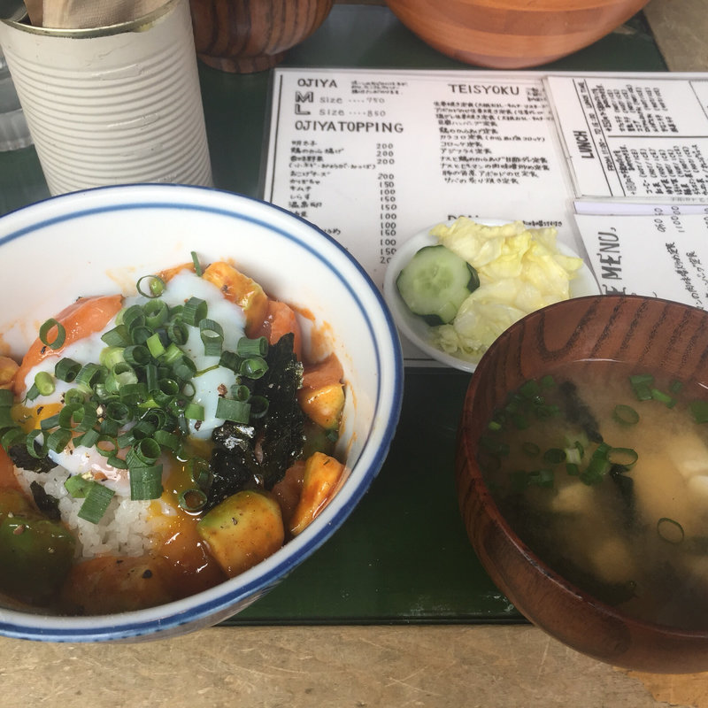 アボカドサーモン丼(bio ojiyan cafe 下北沢　)
