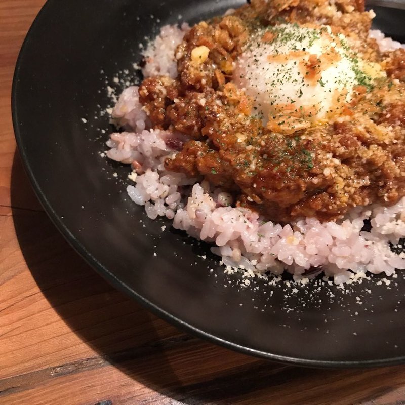 ココナッツドライカレー(DAYBREAK　Liquor&Coffee （デイブレイクリカーアンドコーヒー）)