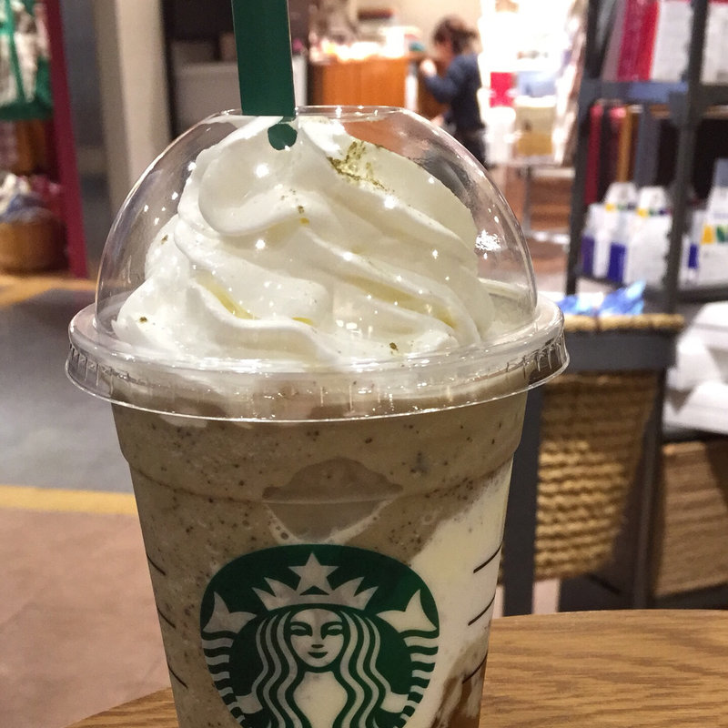 加賀棒ほうじ茶フラペチーノ(スターバックス・コーヒー新宿ルミネ)