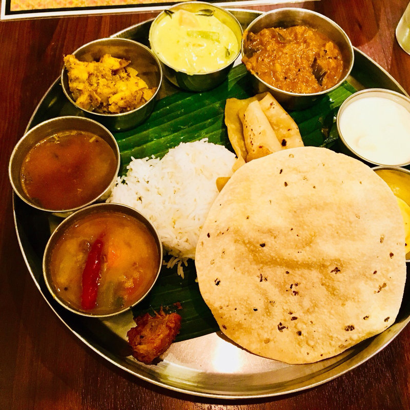 ベジタリアンミールス(アーンドラ·キッチン)