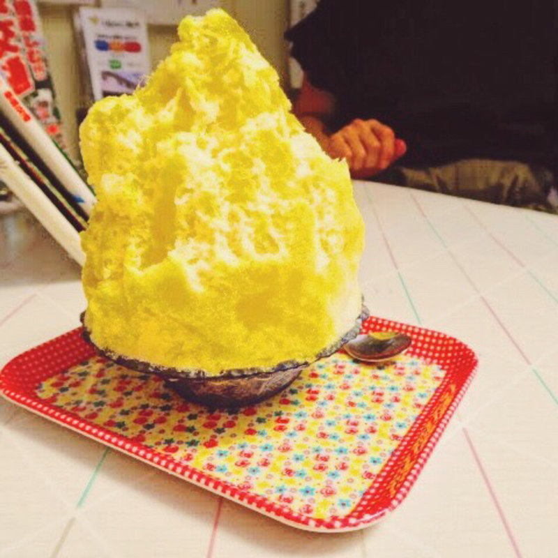 マンゴーミルク(仲氷店)