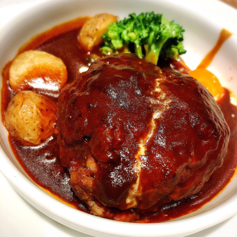 煮込みハンバーグ(House made 池袋)