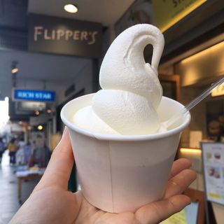 ソフトクリーム(FLIPPER'S 横浜元町店 フリッパーズ)
