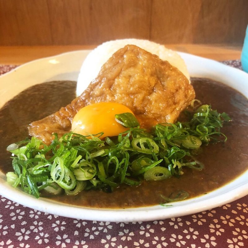 きつねカレー(手作りカレーの店　朱（レッド） )