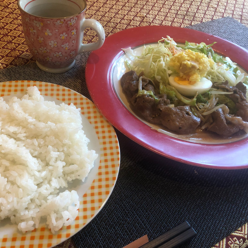 焼肉定食(アバロウニ)
