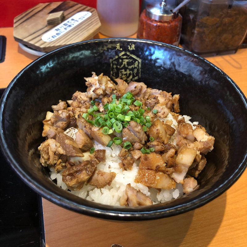 肉丼(博多 元助 薬院本店)