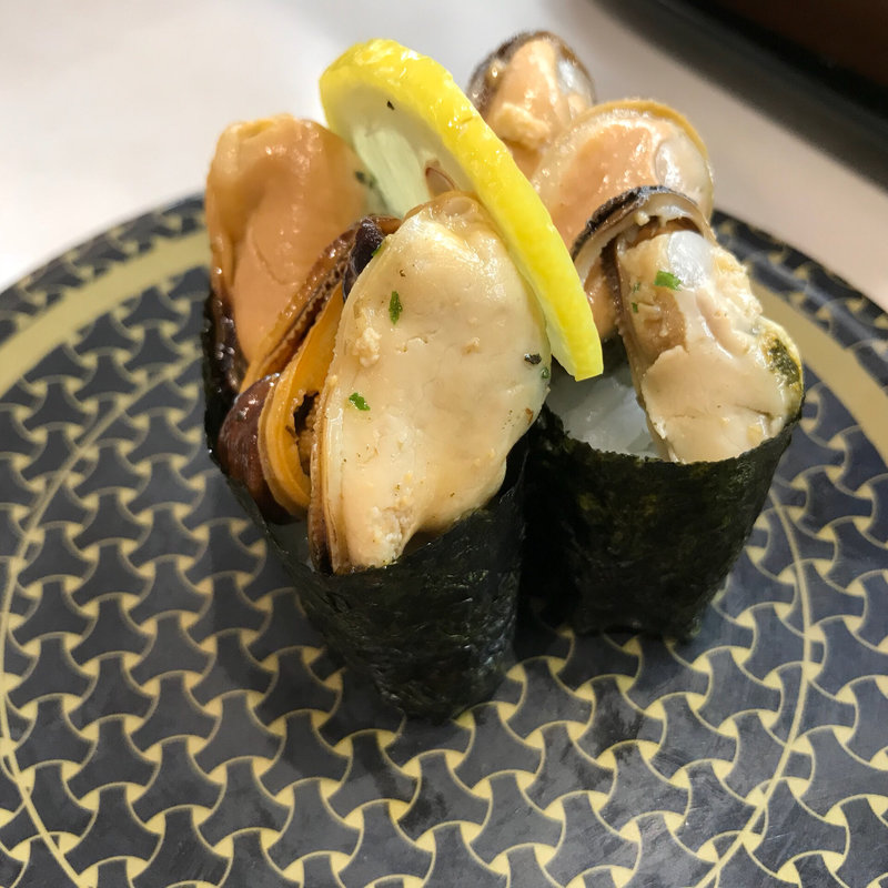 バジルムール貝軍艦(はま寿司 金閣寺店)