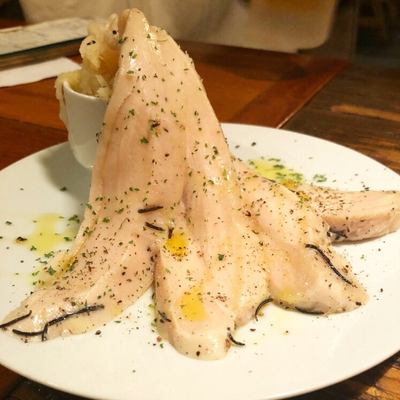 鶏ハム(ジャングルケイブ （JUNGLE CAVE）)