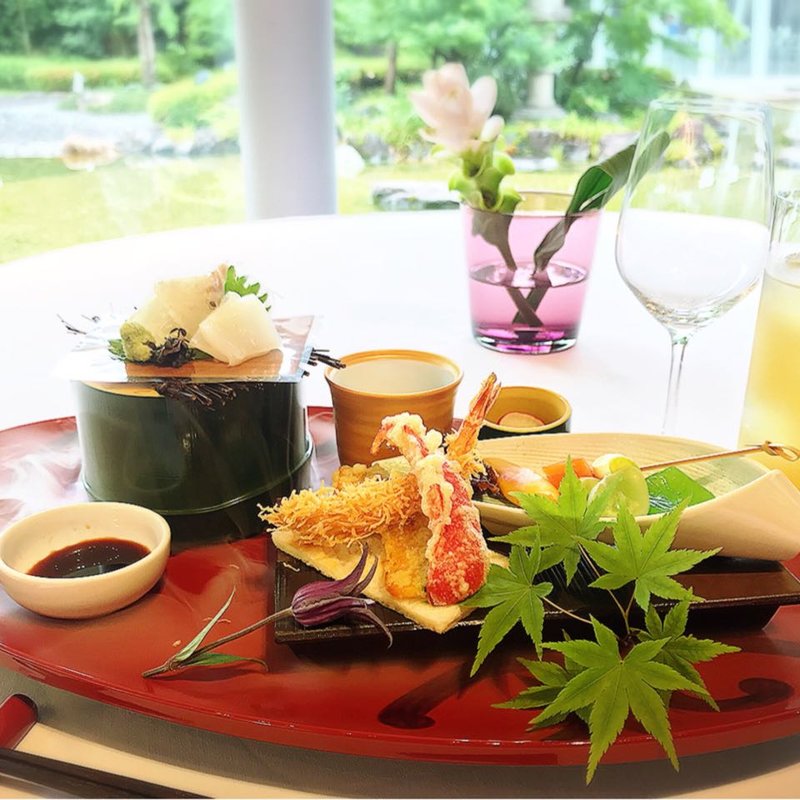 雪　-YUKI-　2800(北山モノリス （KITAYAMA MONOLITH）)