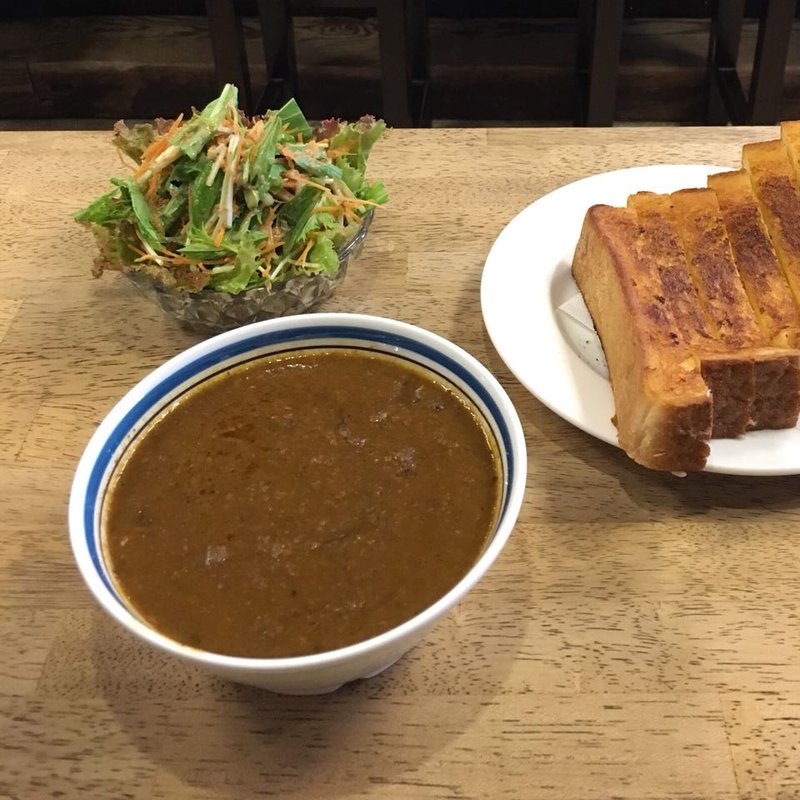 カレー（ルーのみ）(逃現郷 )