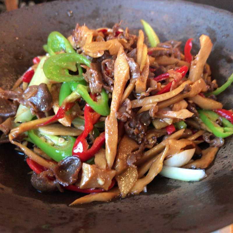 鶏砂肝の田舎炒め(湖南菜 香辣里)