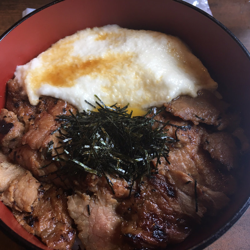 炭焼きカルビトロロ丼(ウッドストック （WOODSTOCK）)