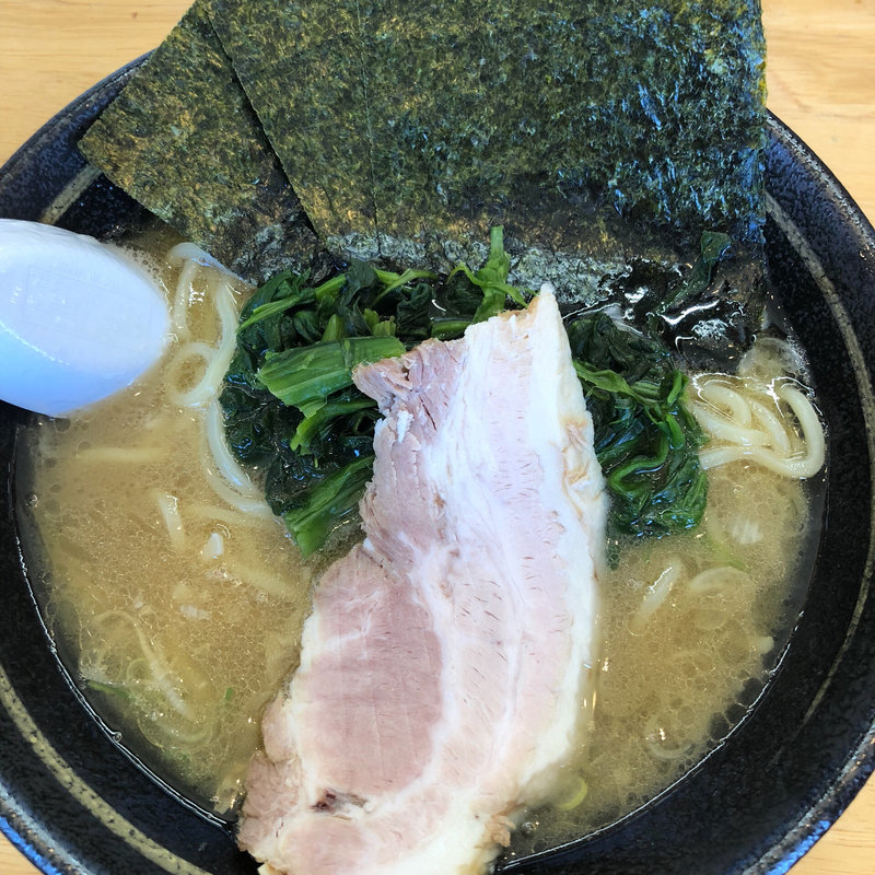 豚骨醤油ラーメン(鶏支那屋 )