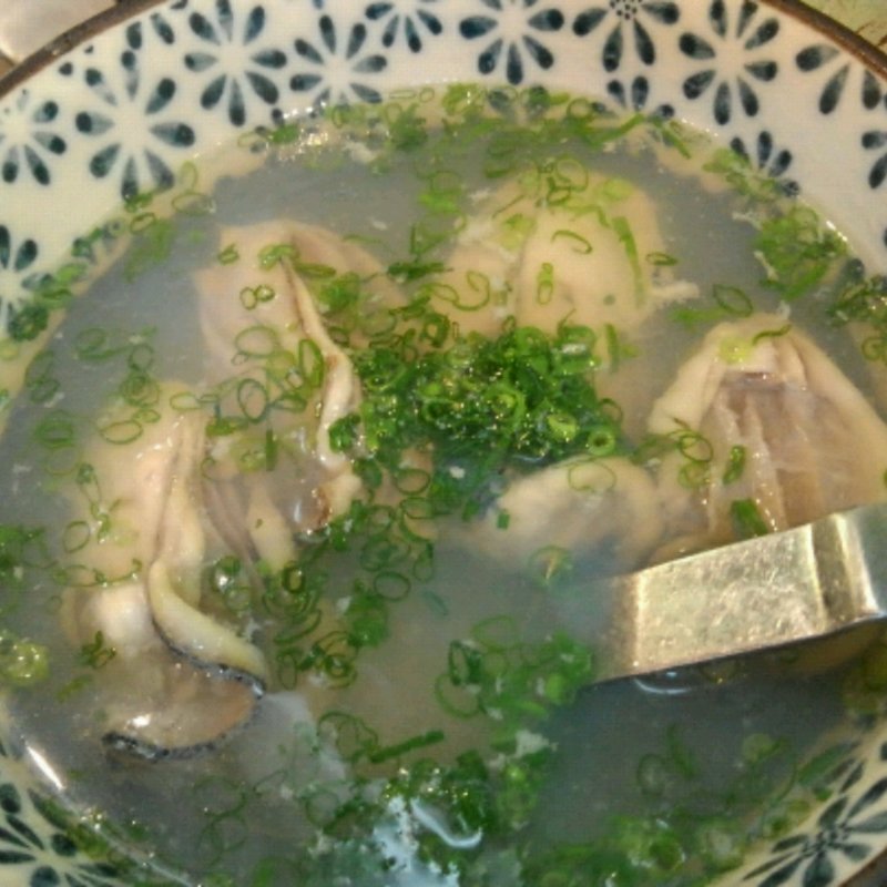 牡蠣のおでん(丸忠)