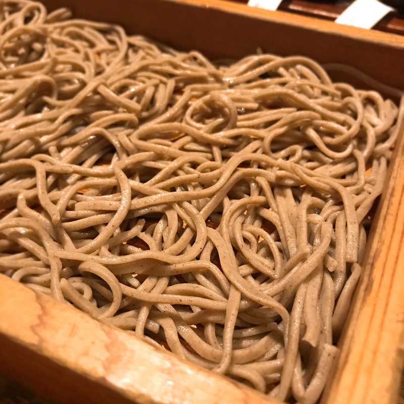 蕎麦切り(板蕎麦 香り家 恵比寿店)
