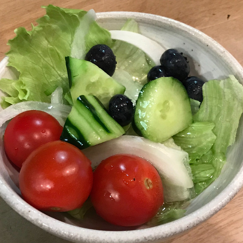 サラダ(ミルクワンタン 鳥藤)