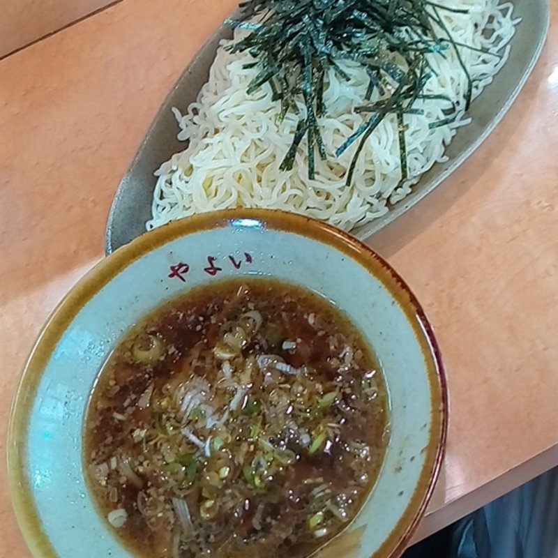 ざるつけ麺（大盛）(中華・洋食　やよい )