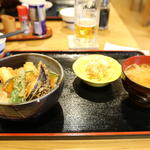 ミニ穴子天丼(活魚ニューこのり )