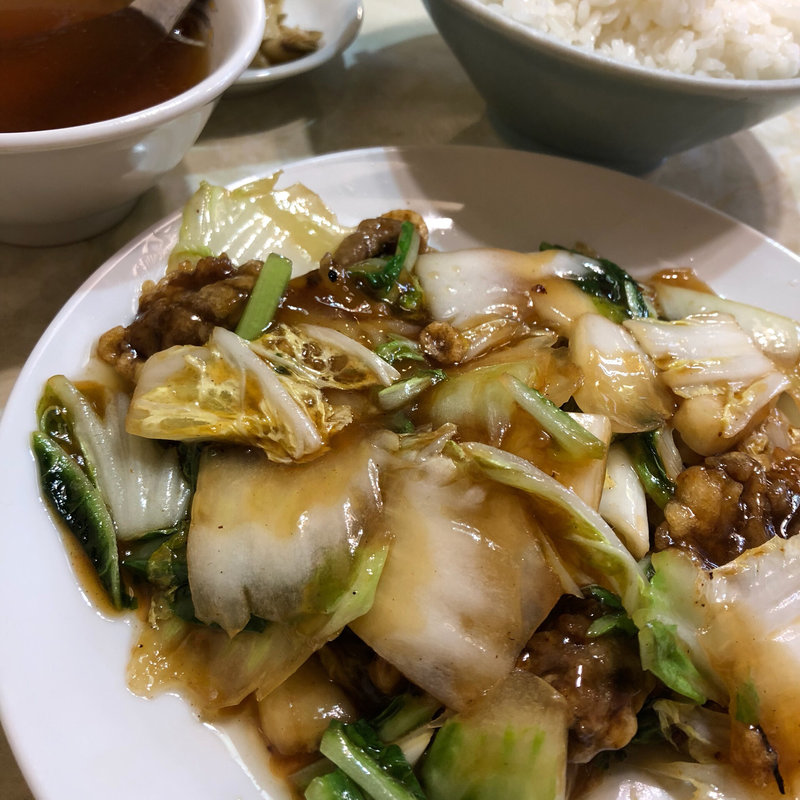 牛肉と野菜のオイスターソース炒め定食(水新菜館 （ミズシンサイカン）)