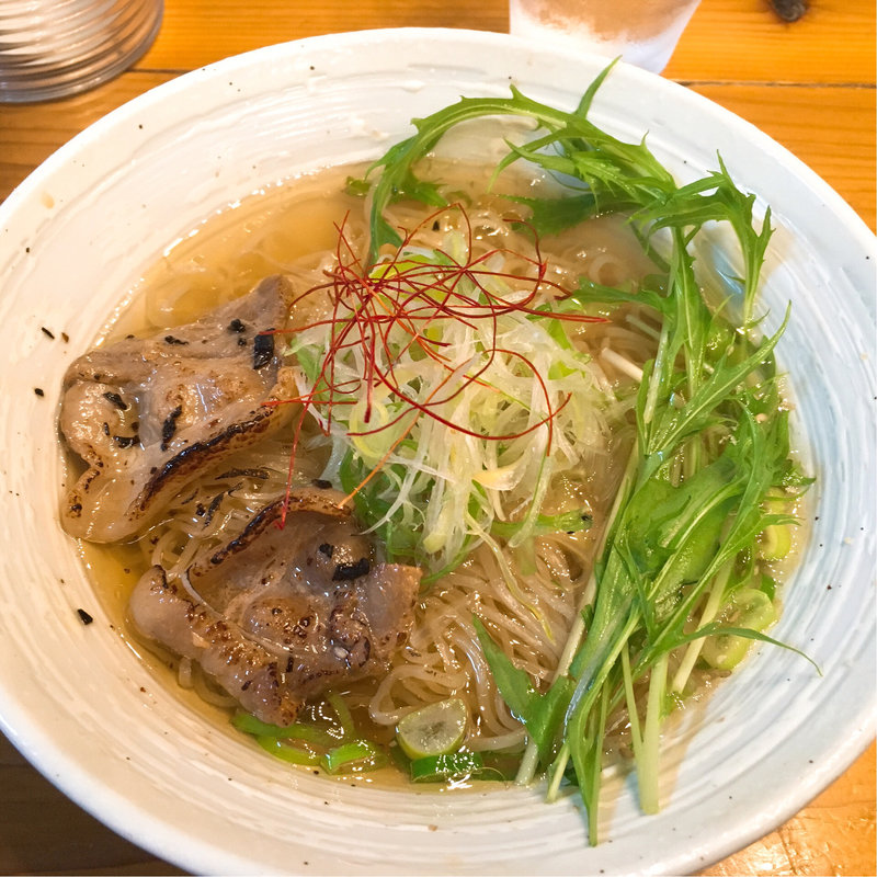 潮薫醤油ラーメン(麺劇場 玄瑛)