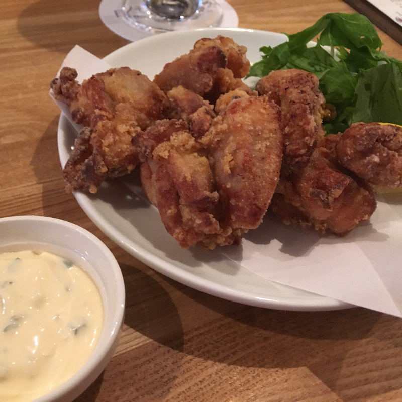 唐揚げ（タルタルソース付き）(日ノモトビアパーラー)