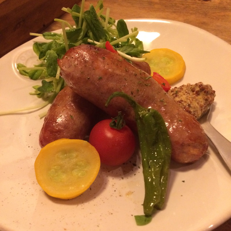 生ソーセージのグリル(パンとワイン 目黒FLAT)