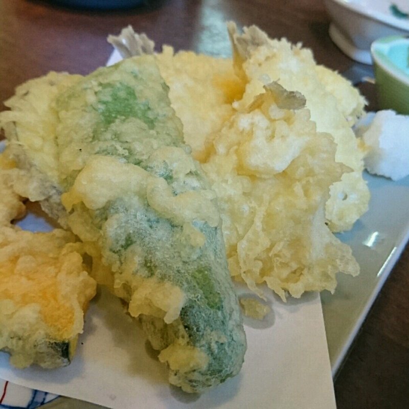 キスの天ぷら(一魚一栄)