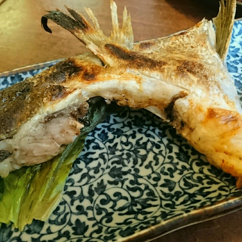 ブリカマ焼き(一魚一栄)