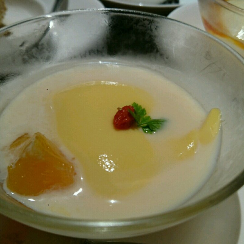 マンゴープリン(廣東料理民生 ヒルトンプラザ ウエスト店)