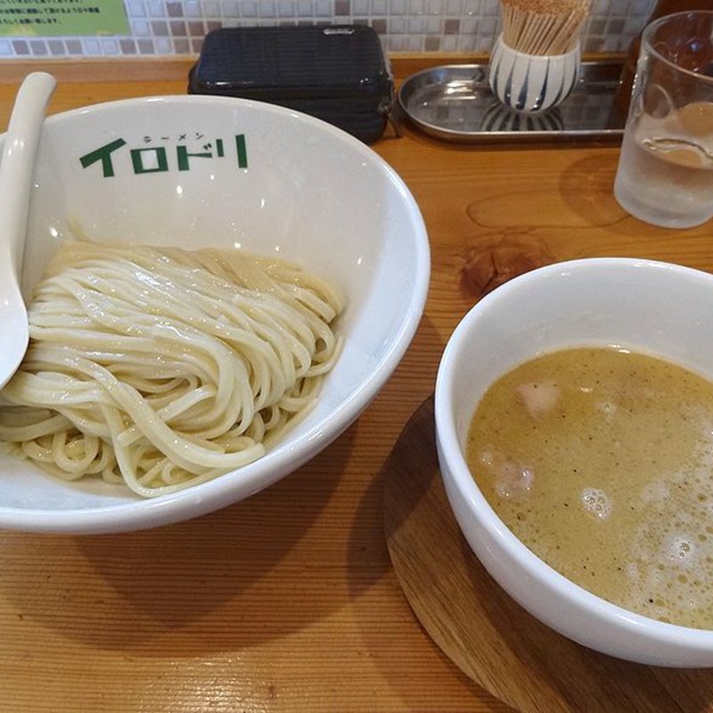 イロドリつけ麺(ラーメン イロドリ)